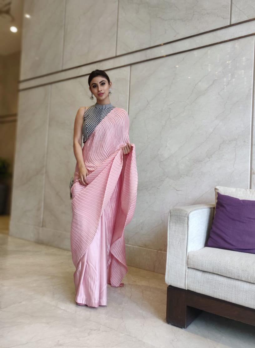 pleated saree