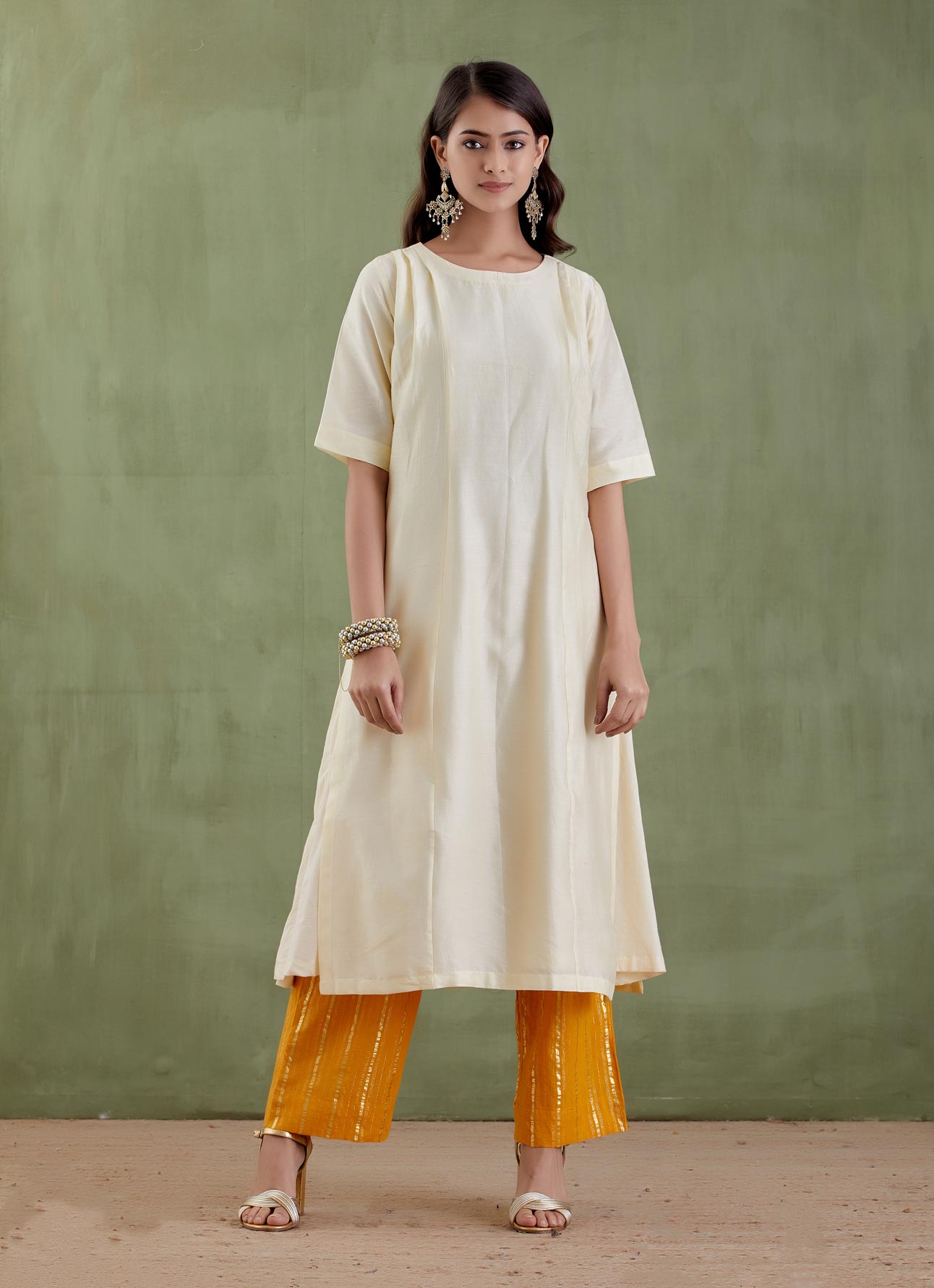 Suniti Devi Kurta Set