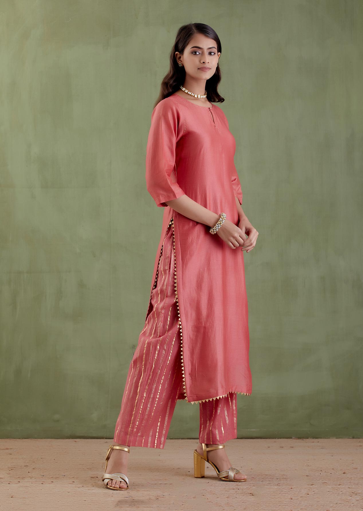 Durgavati Kurta Set