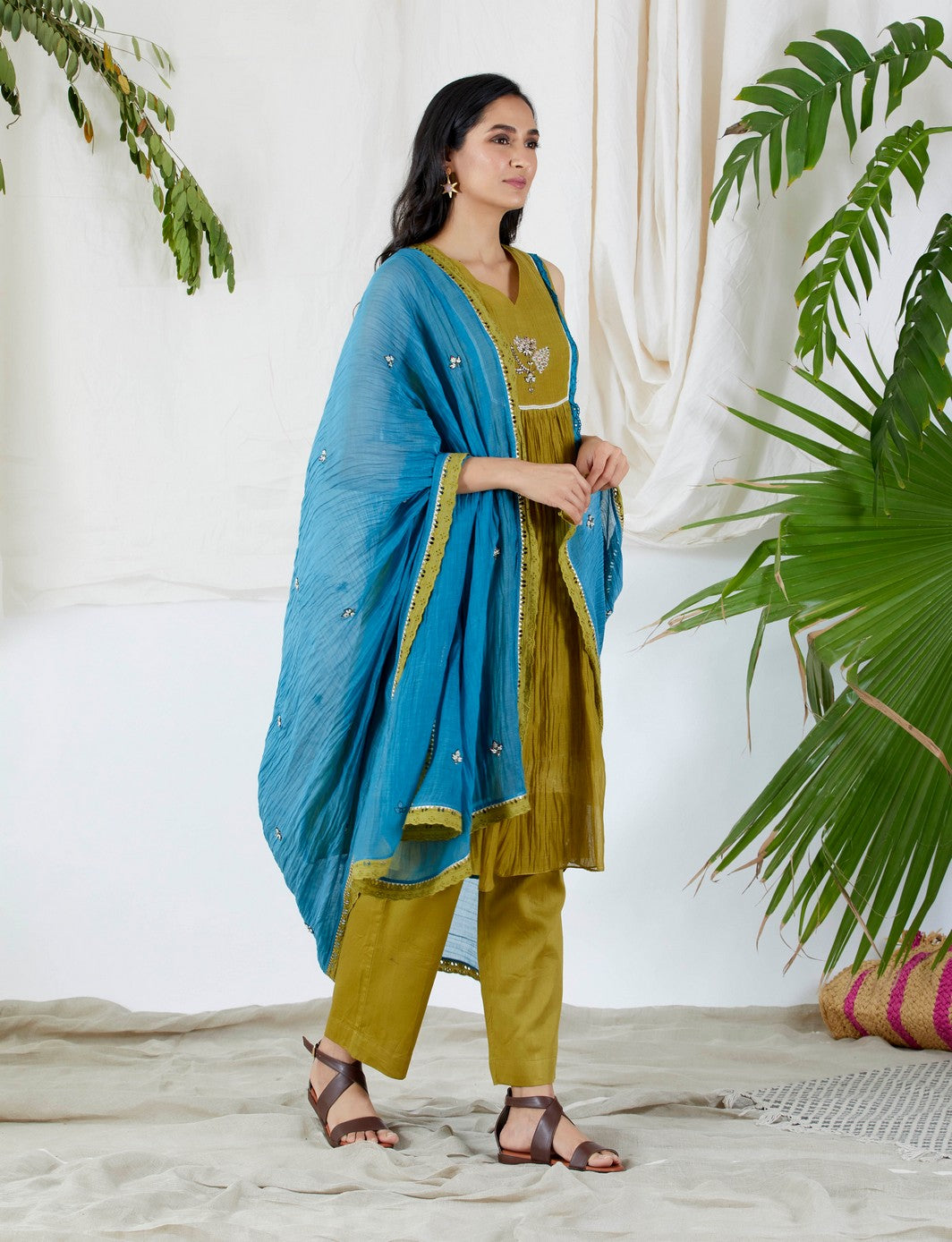 Kurta with dupatta & pants