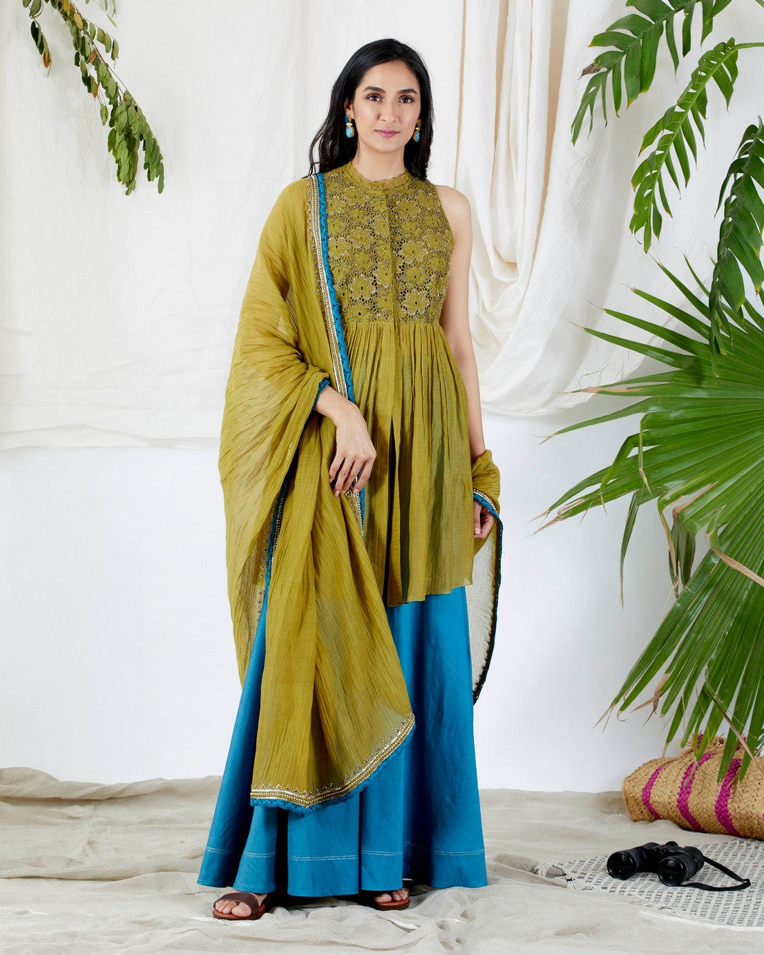 Kurta with dupatta & pants