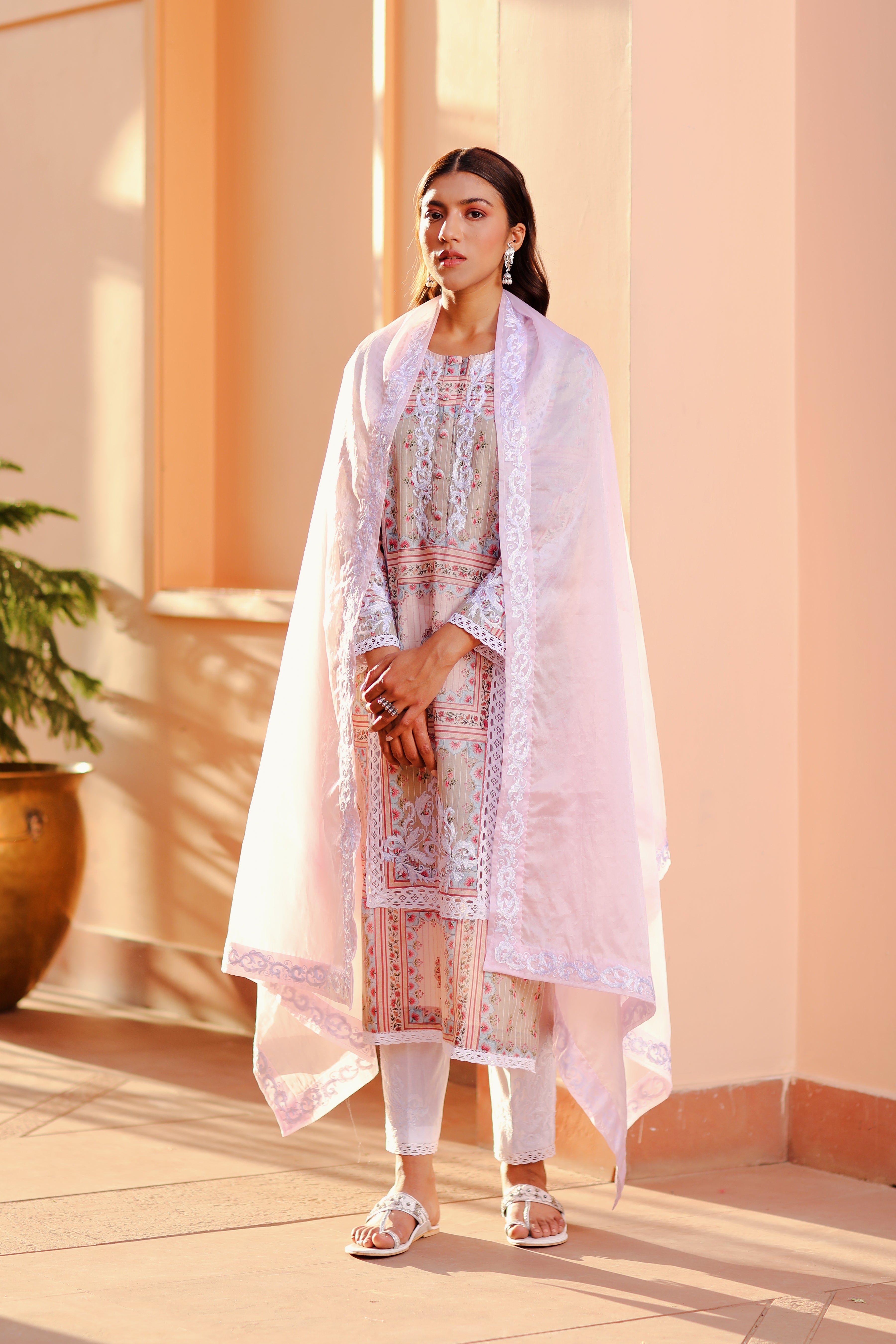 Roshanara Dupatta