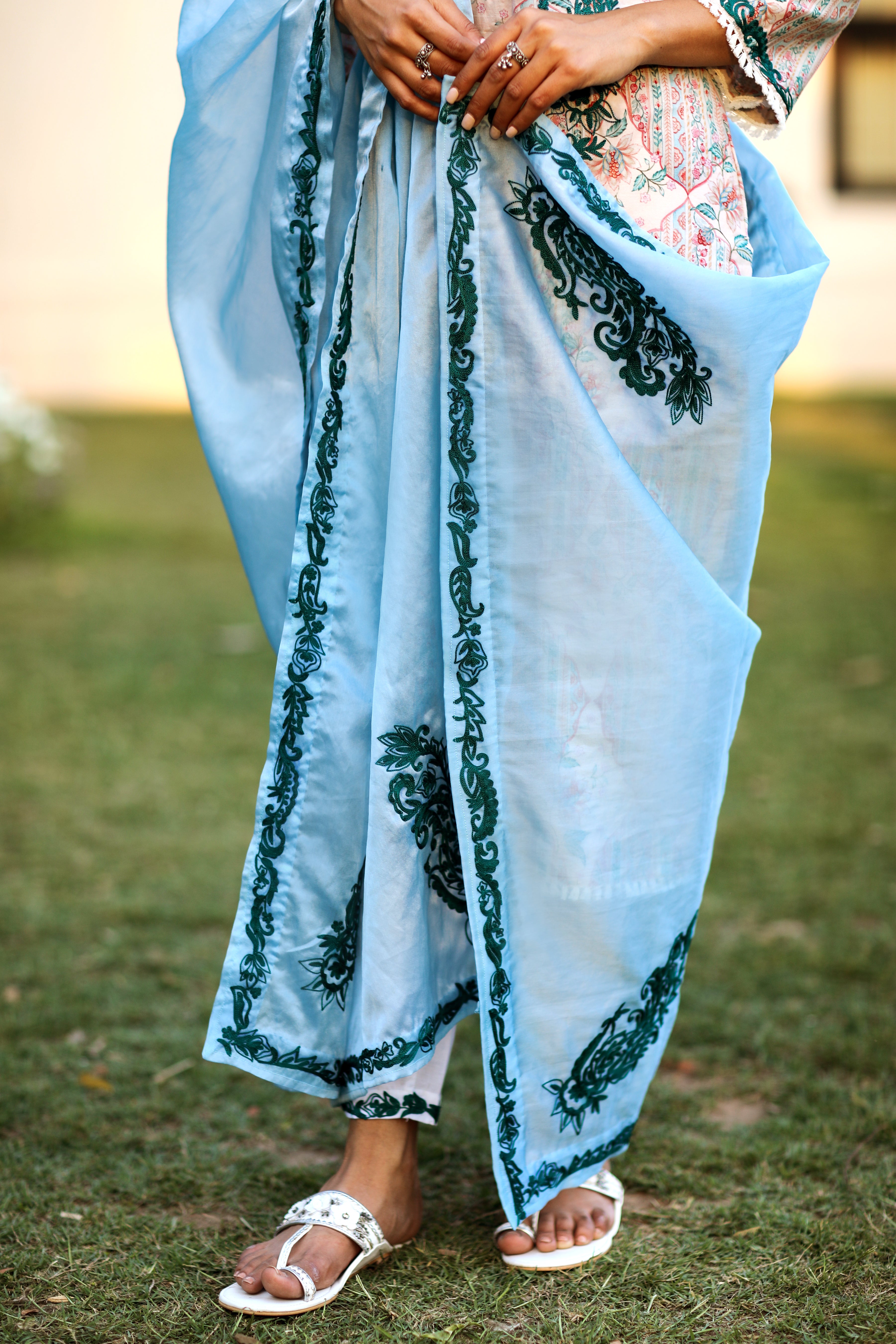 Shirin Dupatta