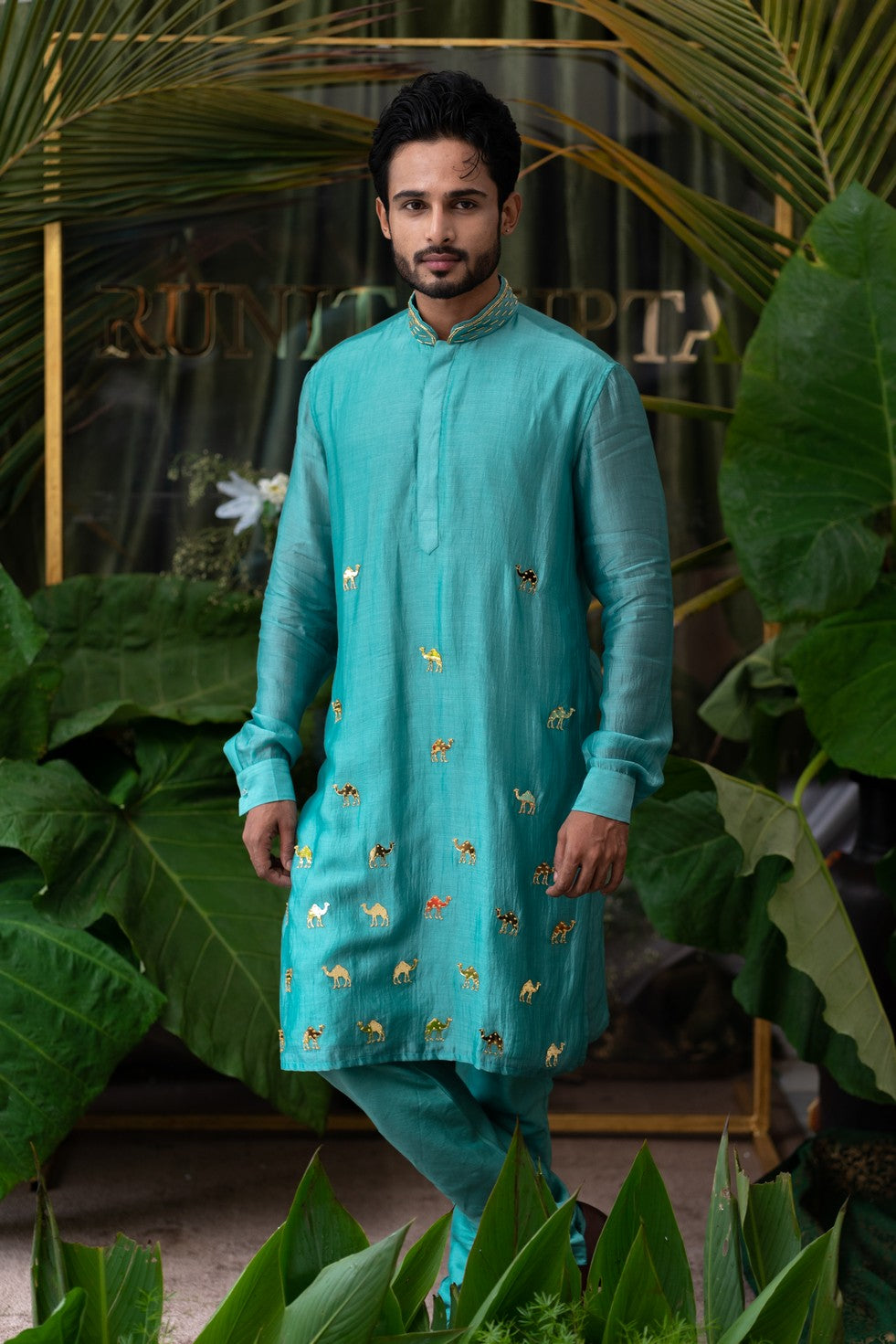 embroidery on men's kurta