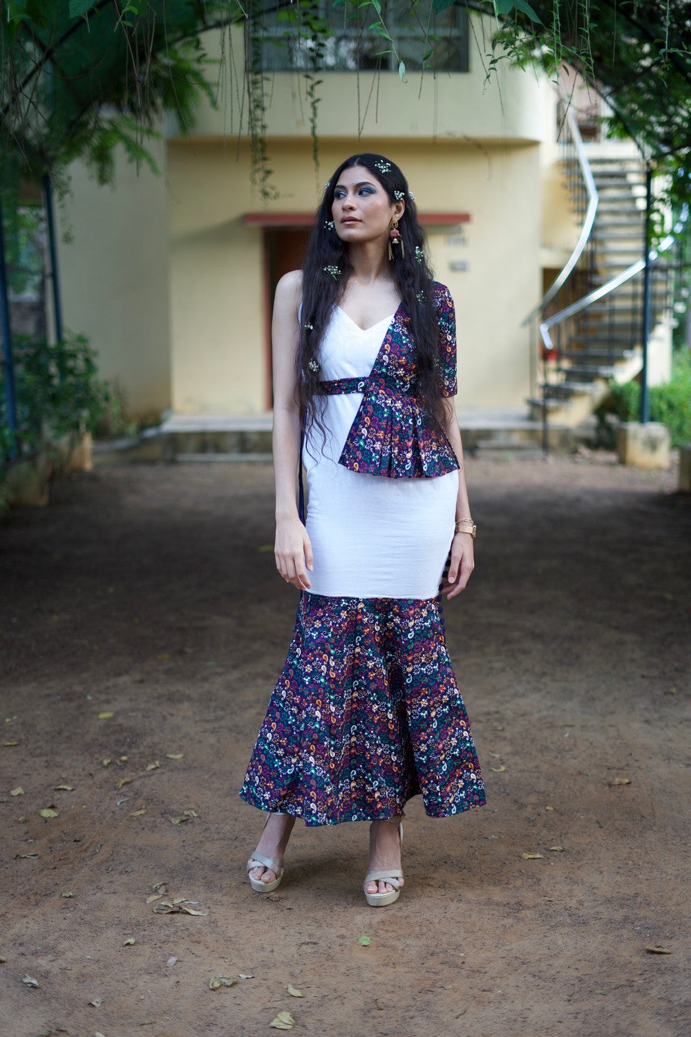 White hakoba mermaid dress with a pleated blue half jacket