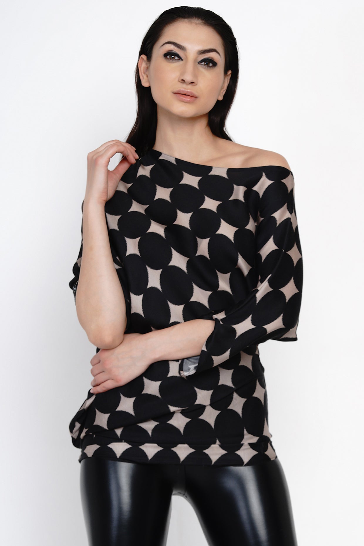 BLACK POLKA SLY-DOF TOP