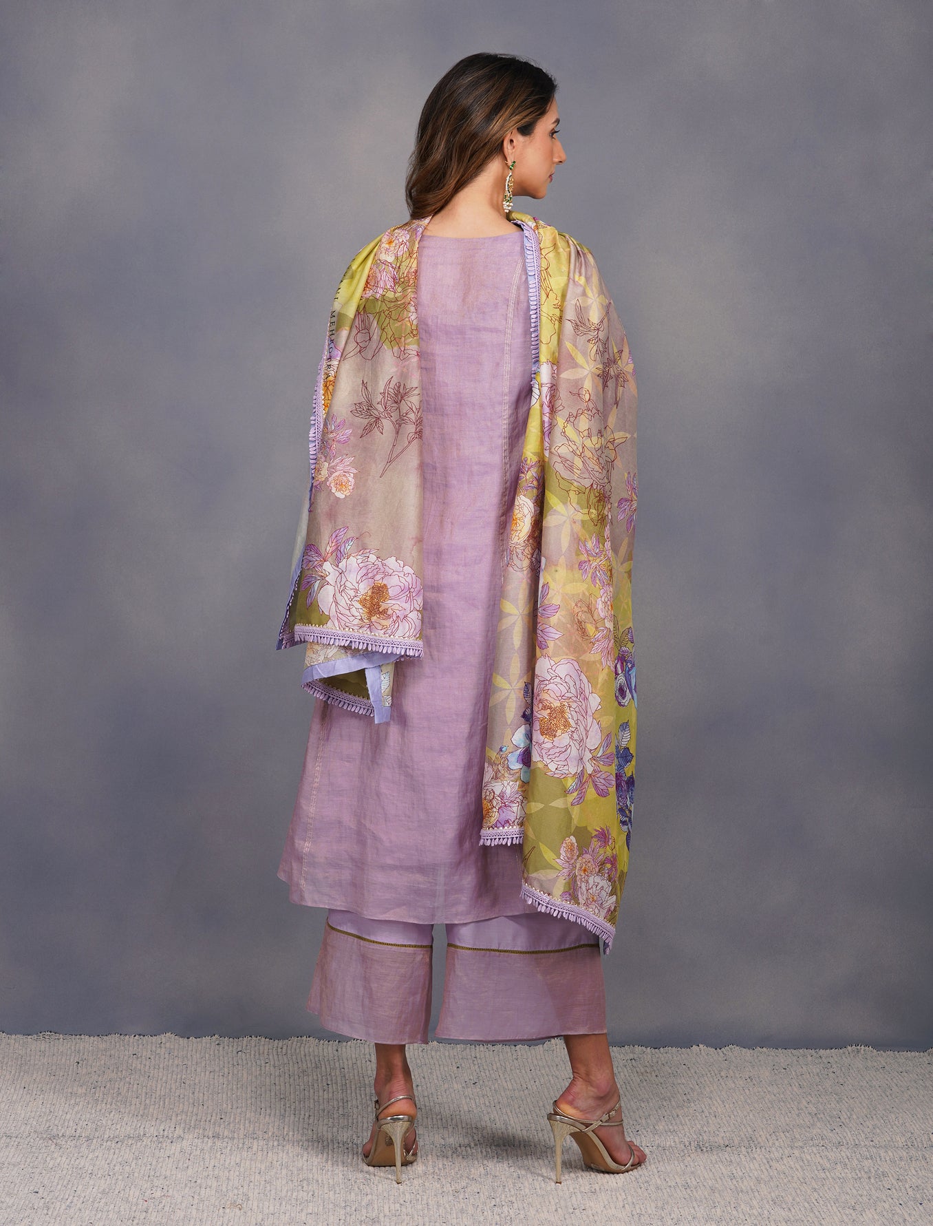 FLOWER SUIT WITH BIG PRINT DUPATTA