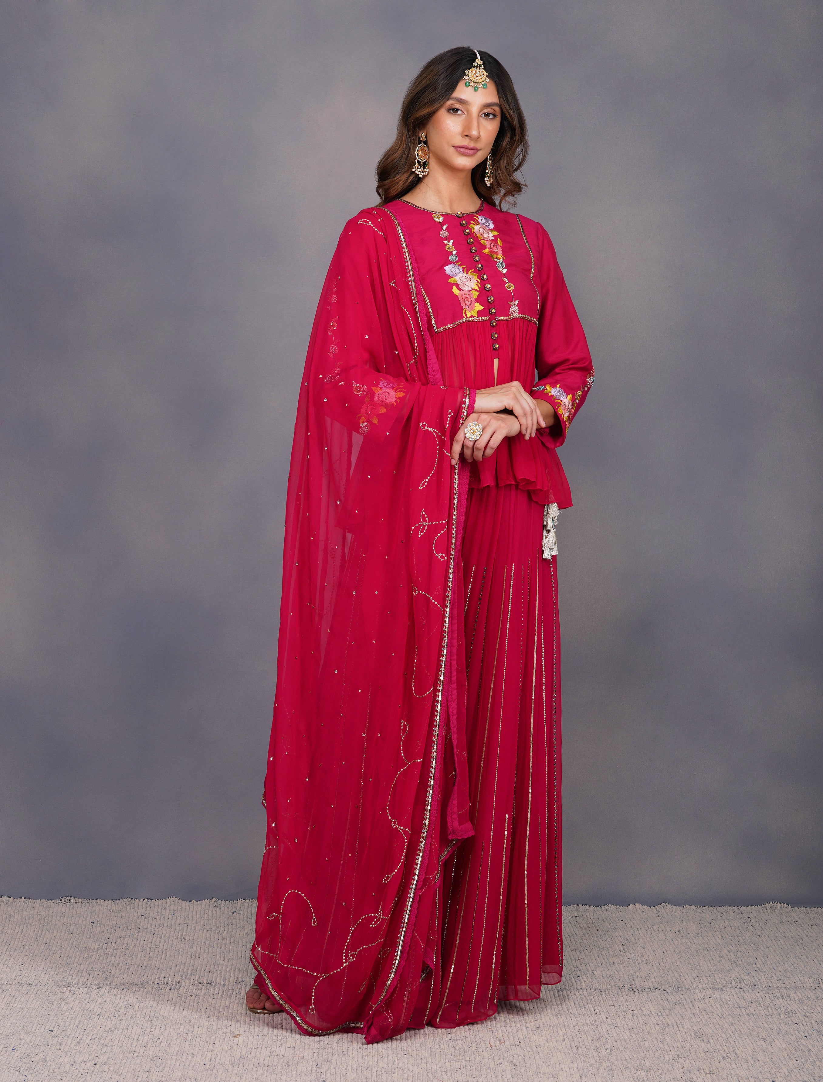 BAROQUE FLOWER SEQUIN SHARARA SET