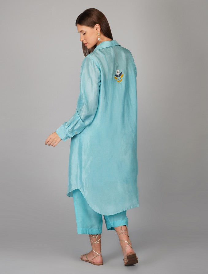 LONG SHIRT SET WITH APPLIQUE FLOWER