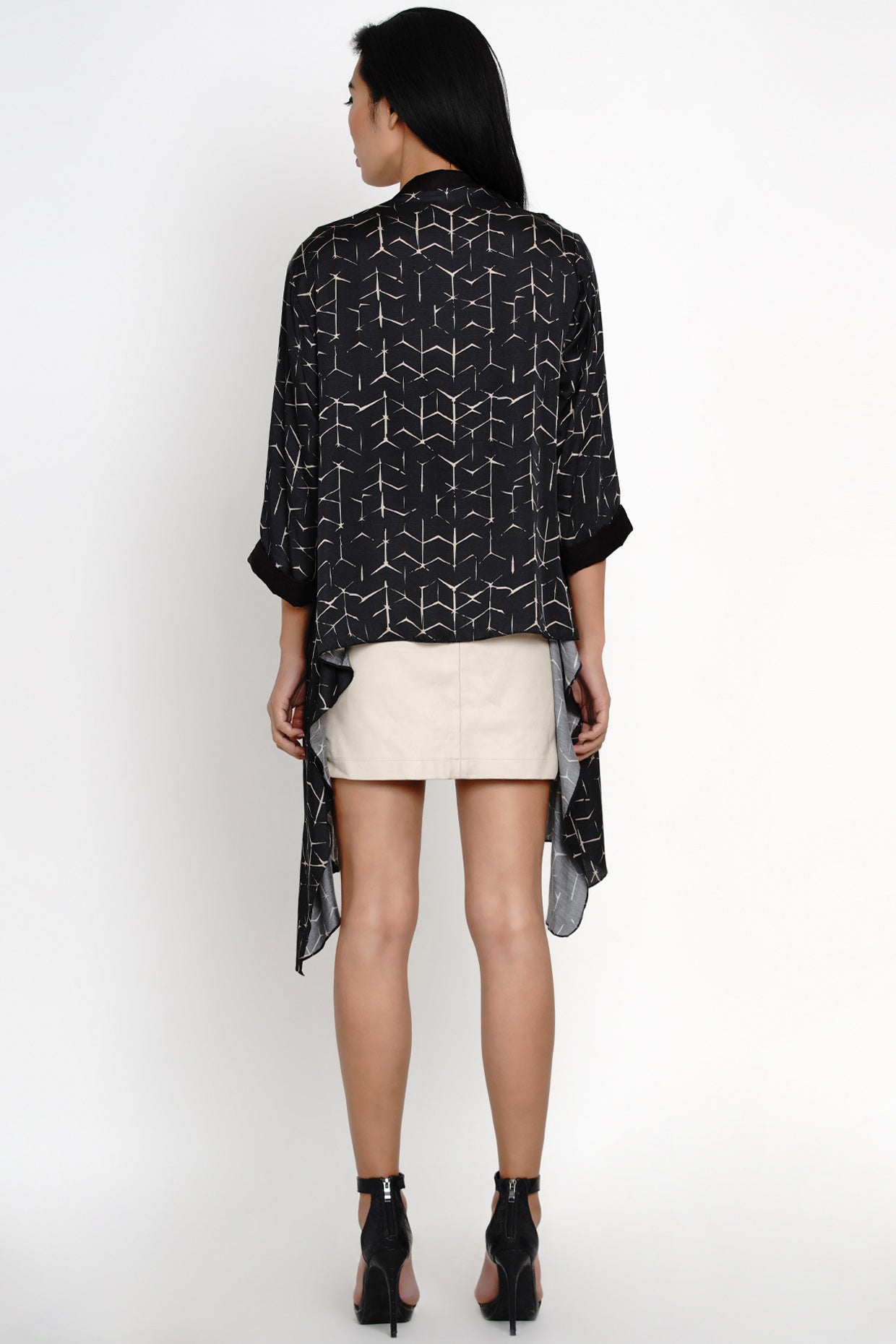 FLO-WEE CAPE BLACK IKAT