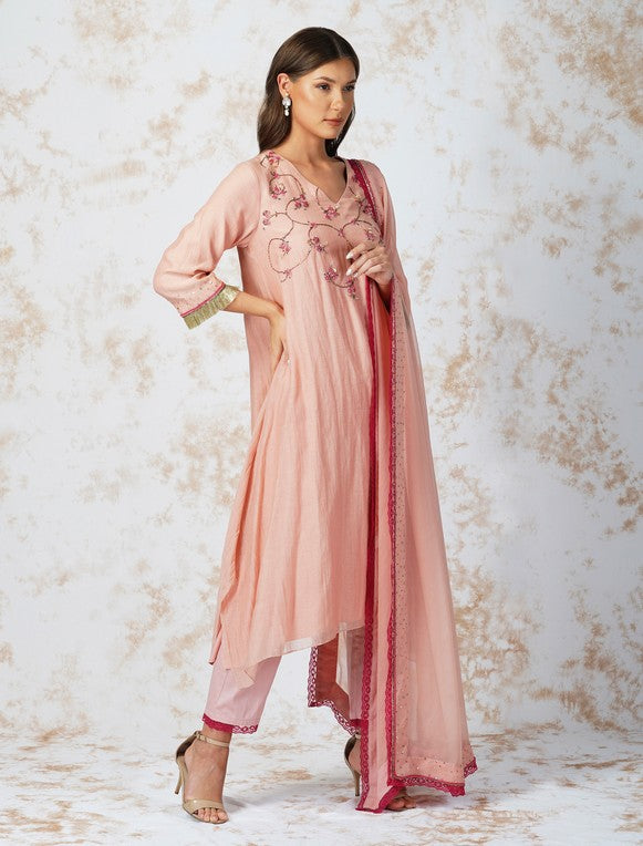 BEADED FLOWER ASYMMETRIC KURTA SET