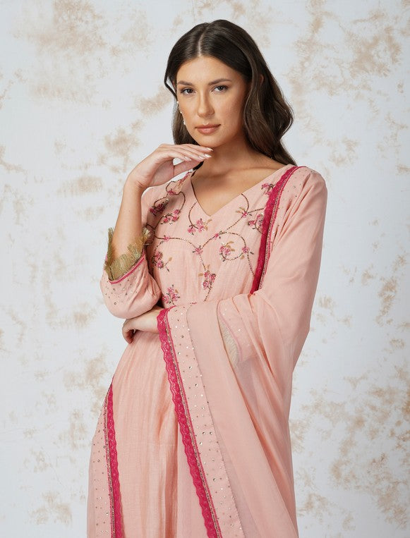 BEADED FLOWER ASYMMETRIC KURTA SET