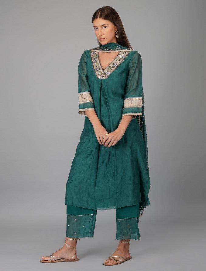 EGYPTIAN FLOWER GREEN SUIT SET