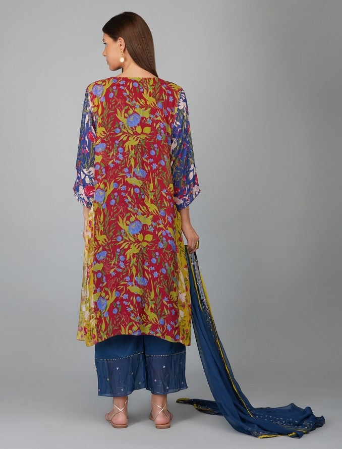 FLOWER PRINT PANELLED KURTA SET