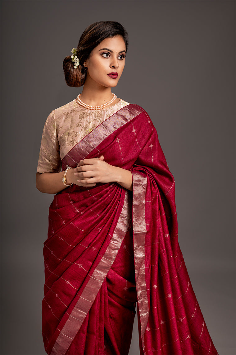 Carmine Jamdani Handloom Saree