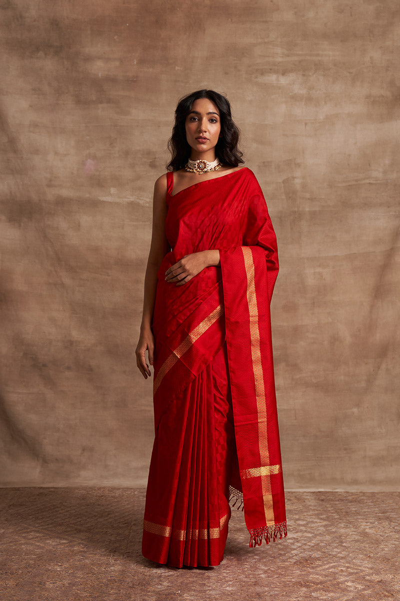 Geometric Zari Pure Silk saree