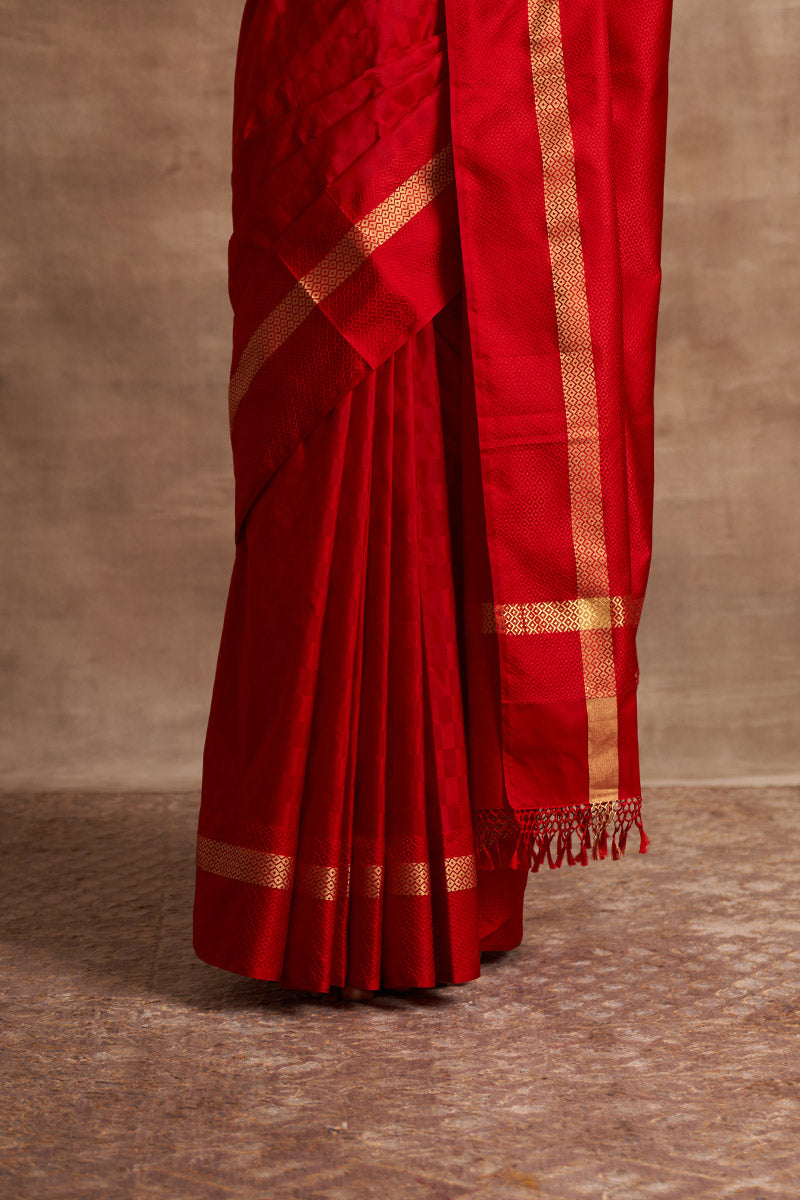 Geometric Zari Pure Silk saree