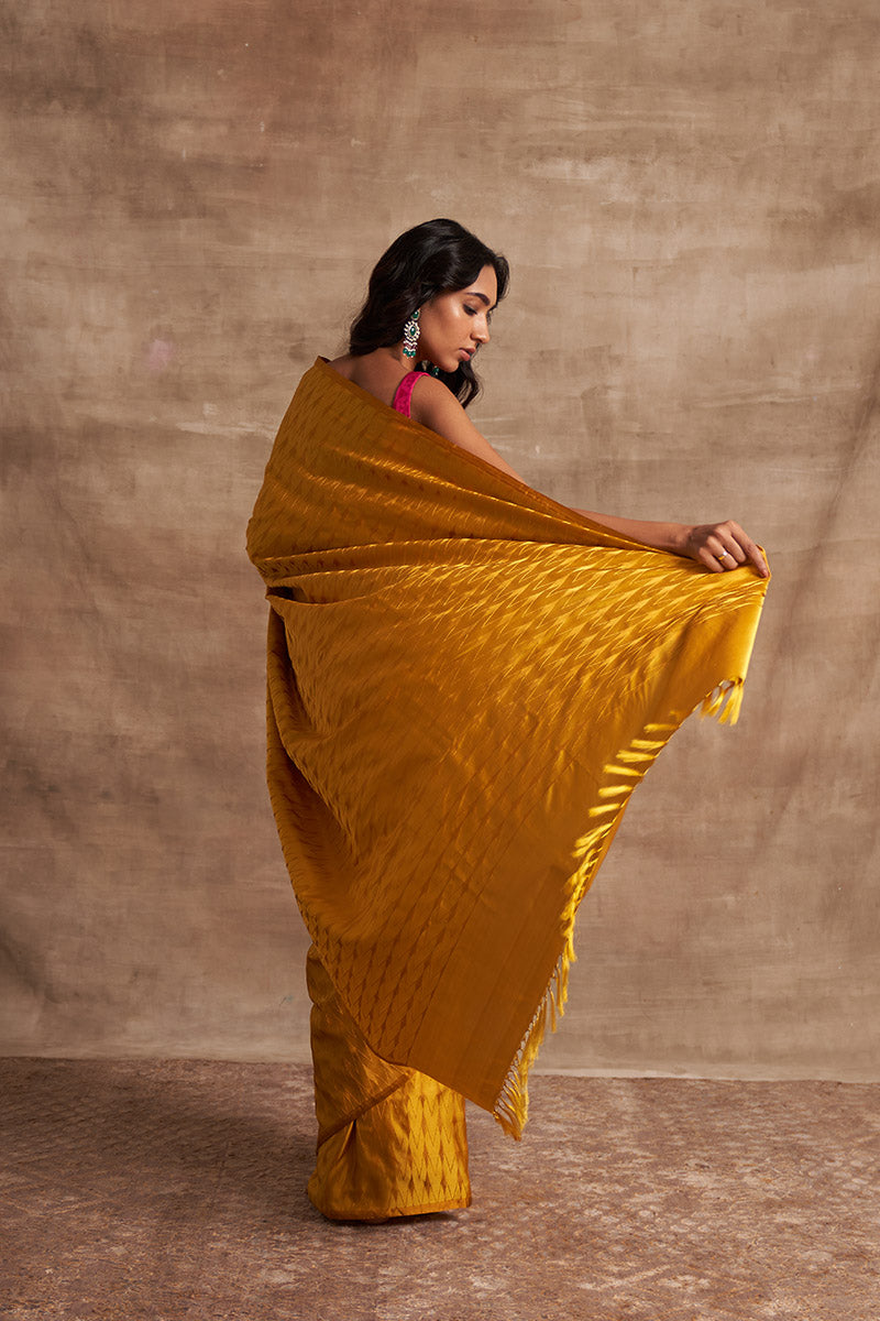 Tanchoi Pure Silk saree