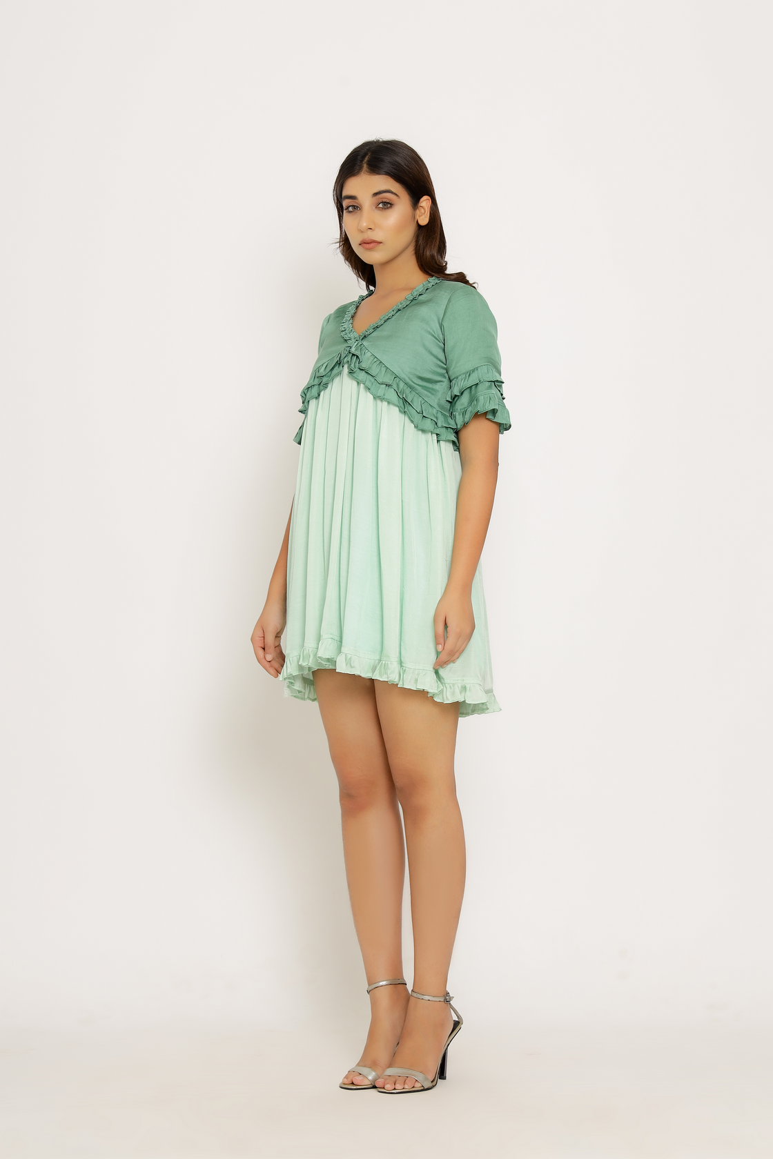 green frill dress