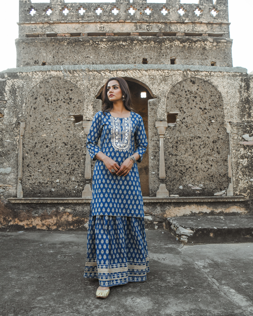 BLUE EMBROIDERED COTTON KURTA SET