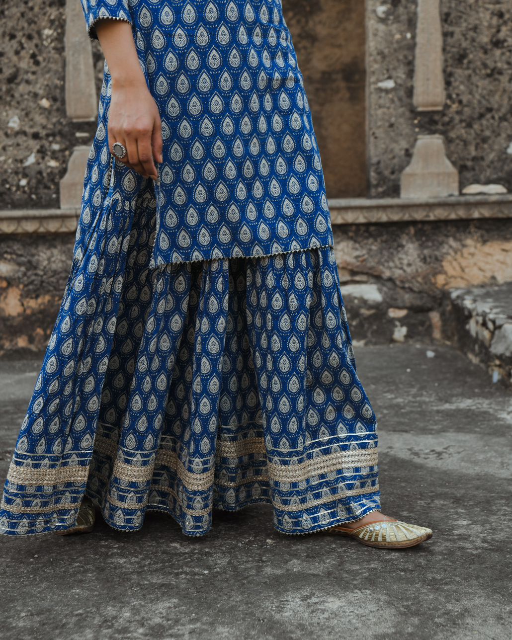 BLUE EMBROIDERED COTTON KURTA SET