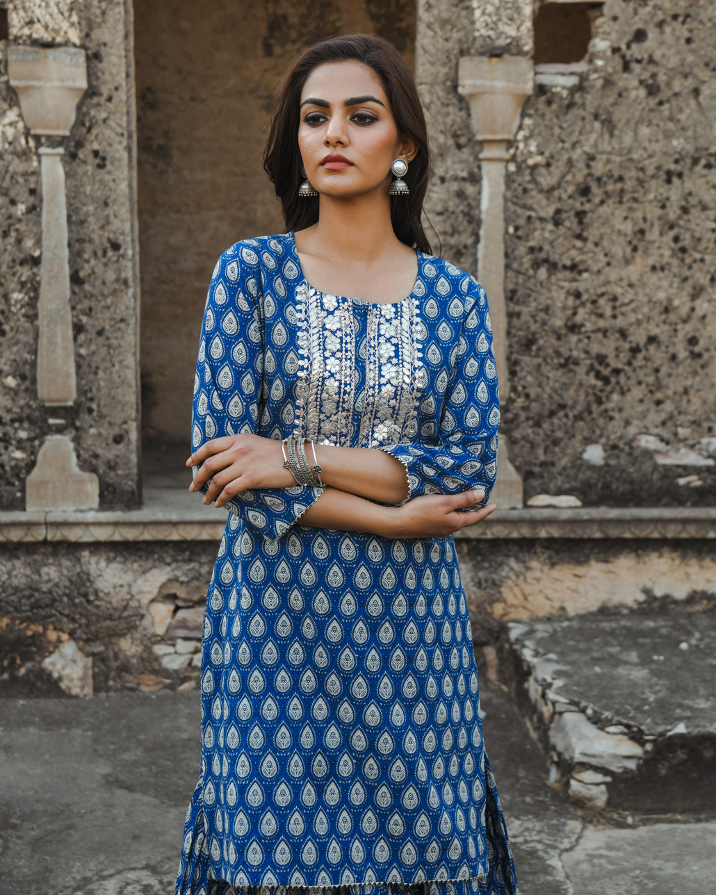 BLUE EMBROIDERED COTTON KURTA SET