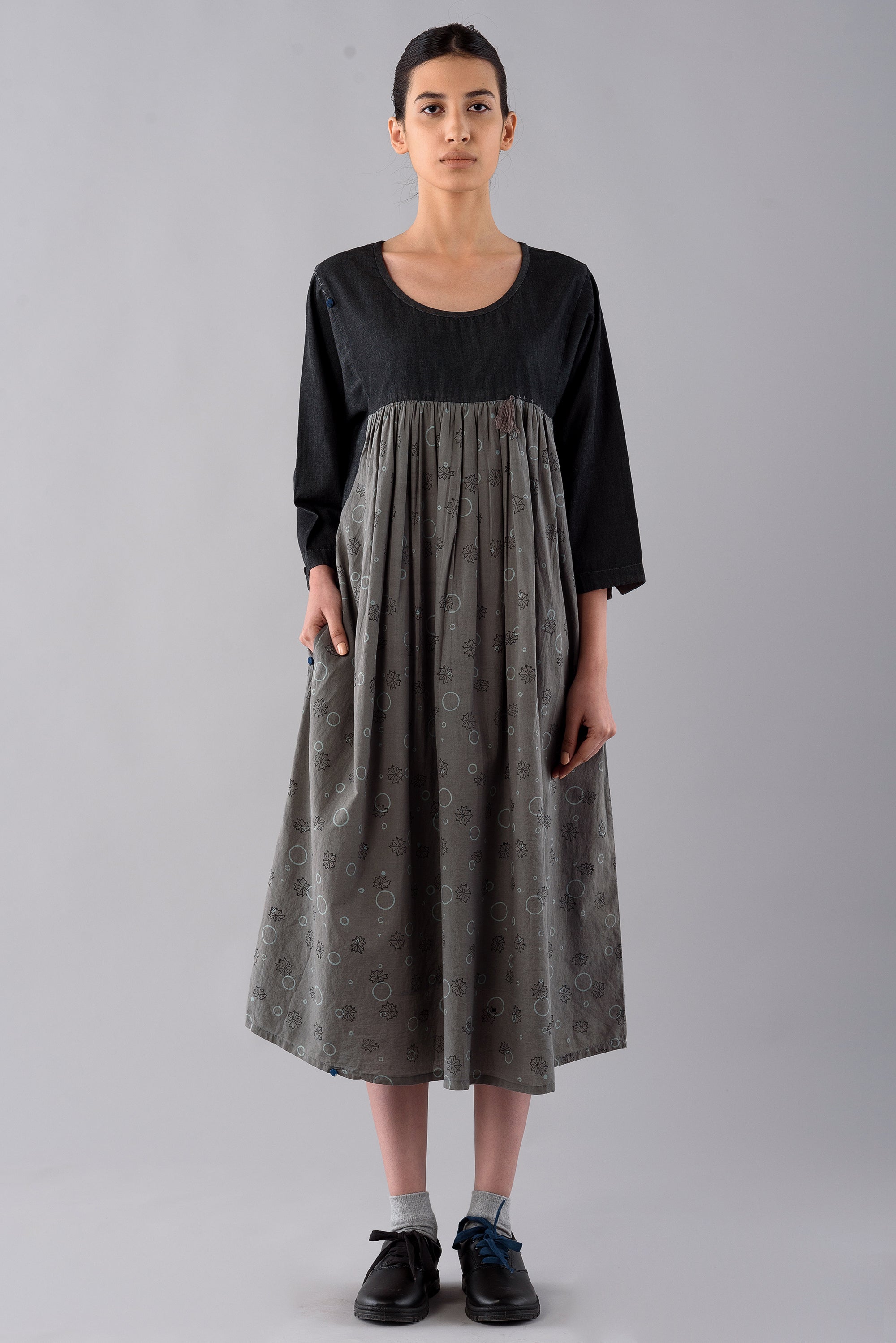 CHARCOAL TEMARI DRESS