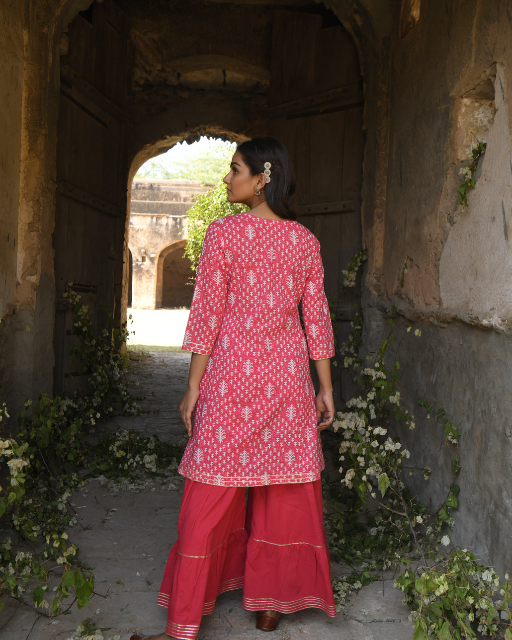 PINK GOTA PATTI EMBROIDERED KURTA SET