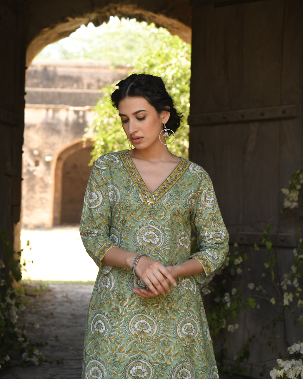 OLIVE GREEN HAND BLOCK PRINTED KURTA SET