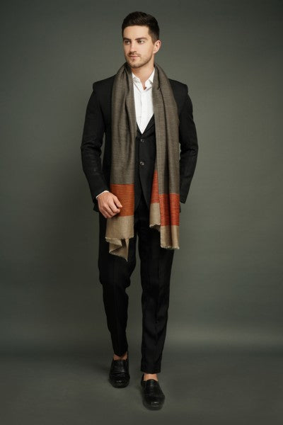 Fine wool stole in colorblock