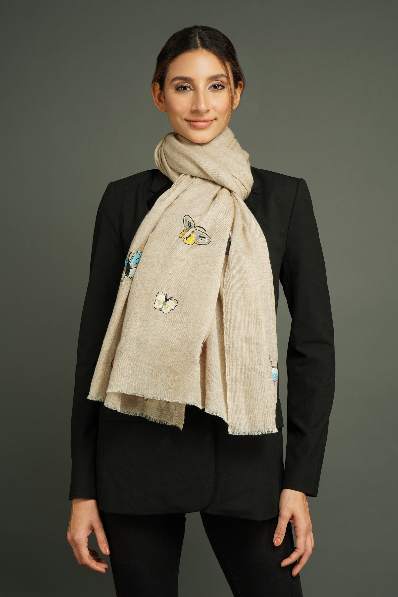 Pashmina with Intricate threadwork stole