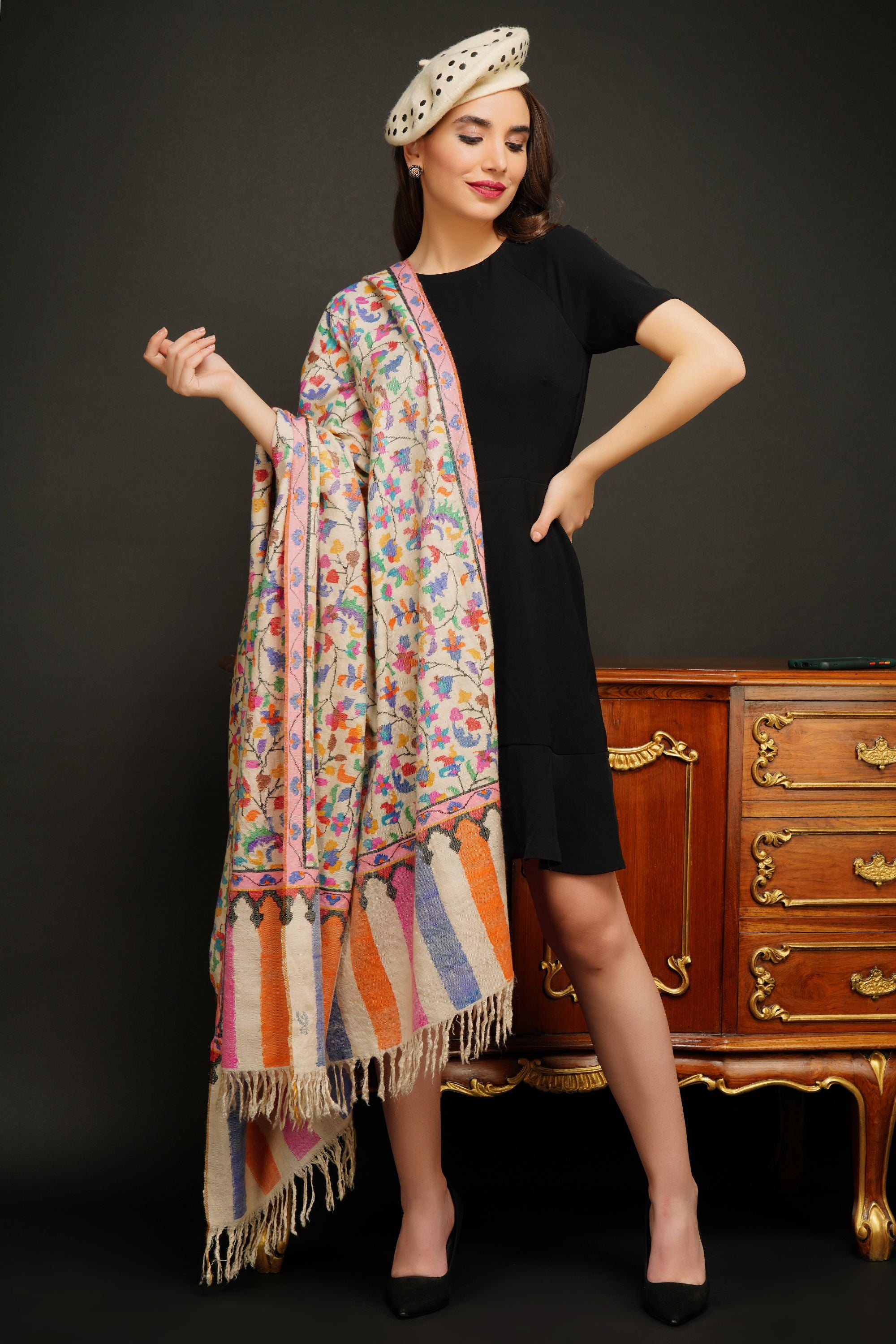 Handwoven Pure Kaani Pashmina Shawl