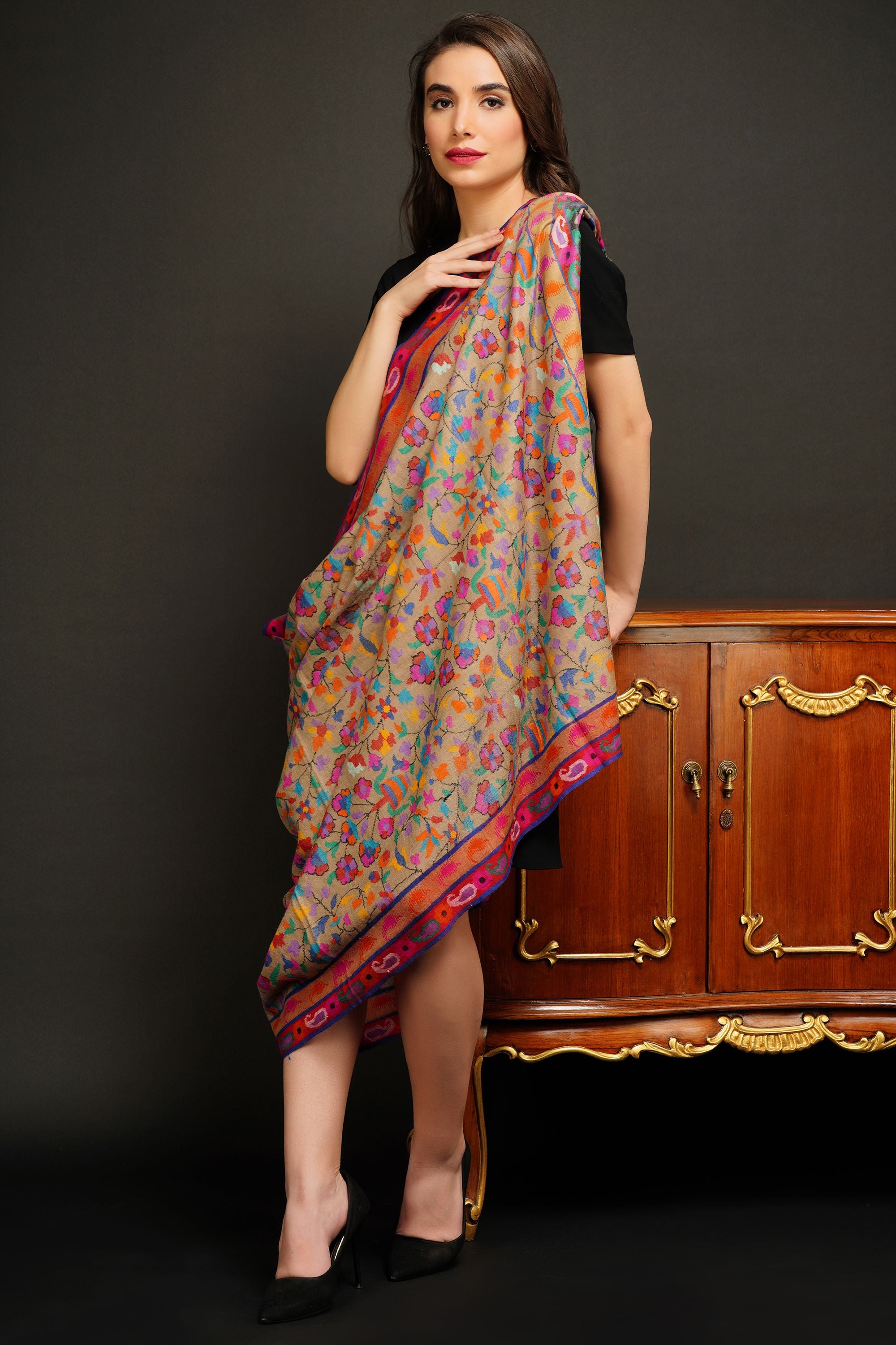 Handwoven Pure Kaani Pashmina Shawl