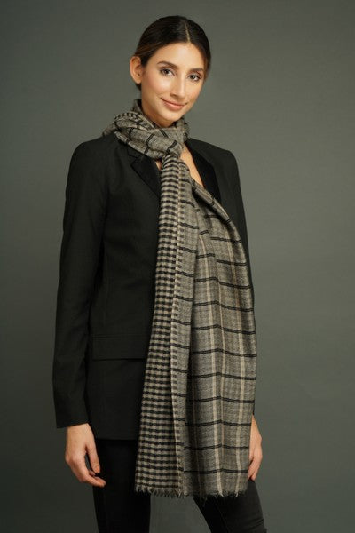 Cashmere fine wool,checkered design