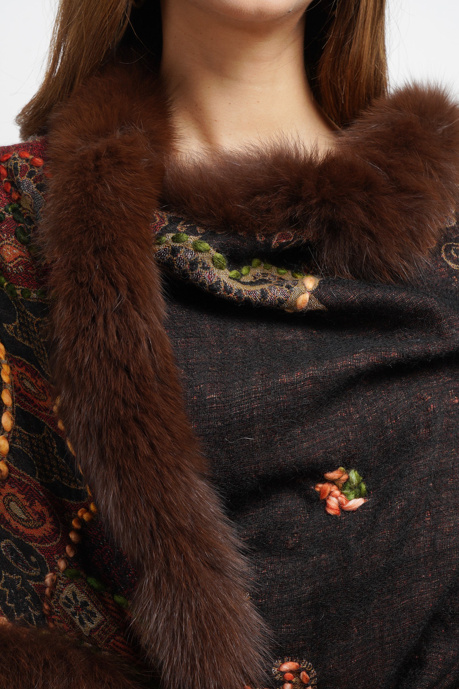 Pashmina fur border stole