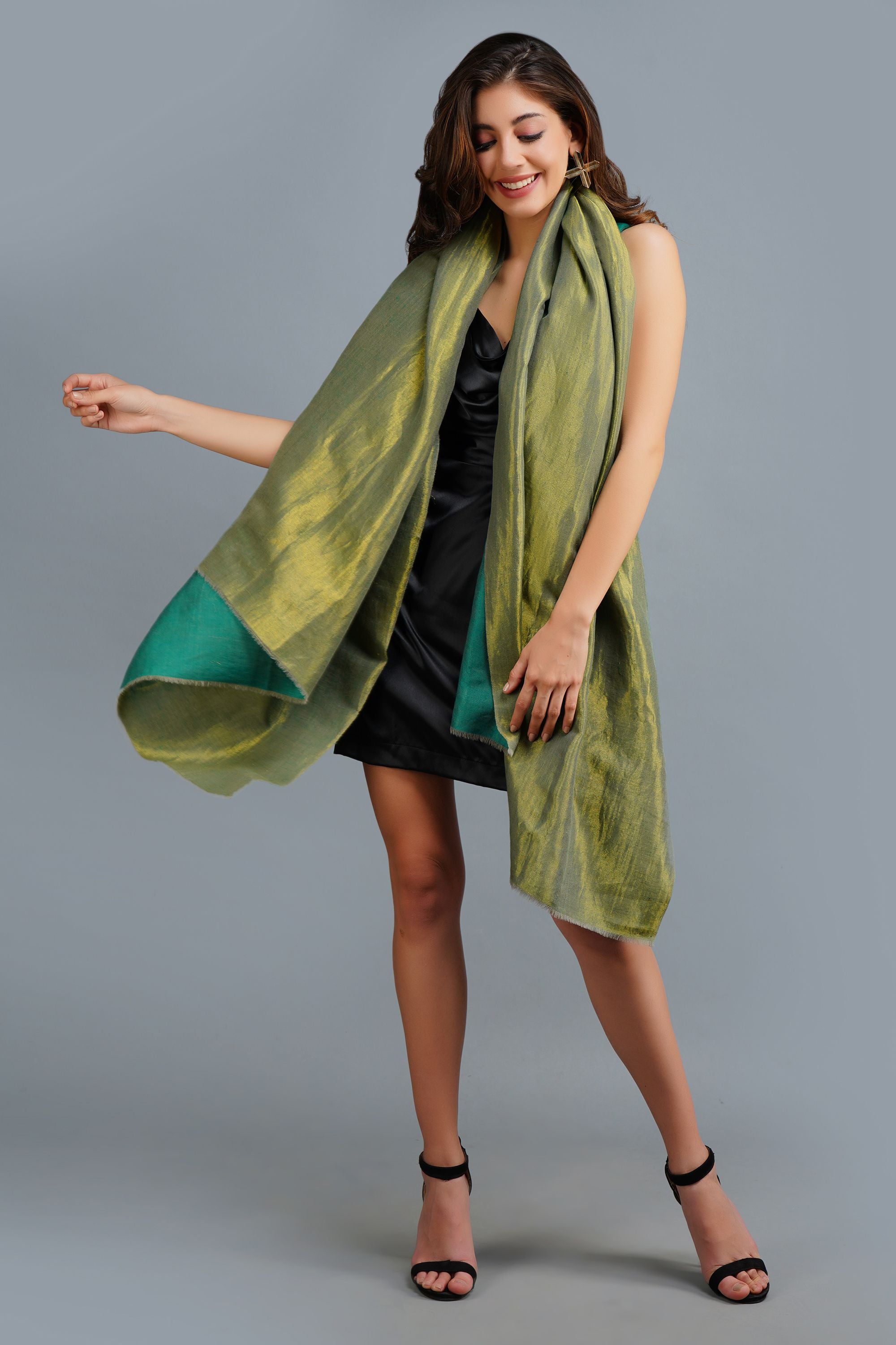 Handwoven Green Zari Pashmina Shawl