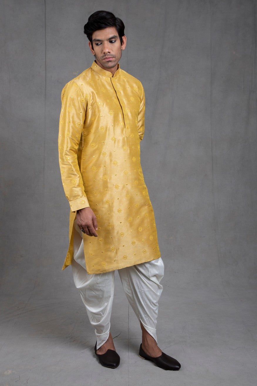 mirror embroidered kurta