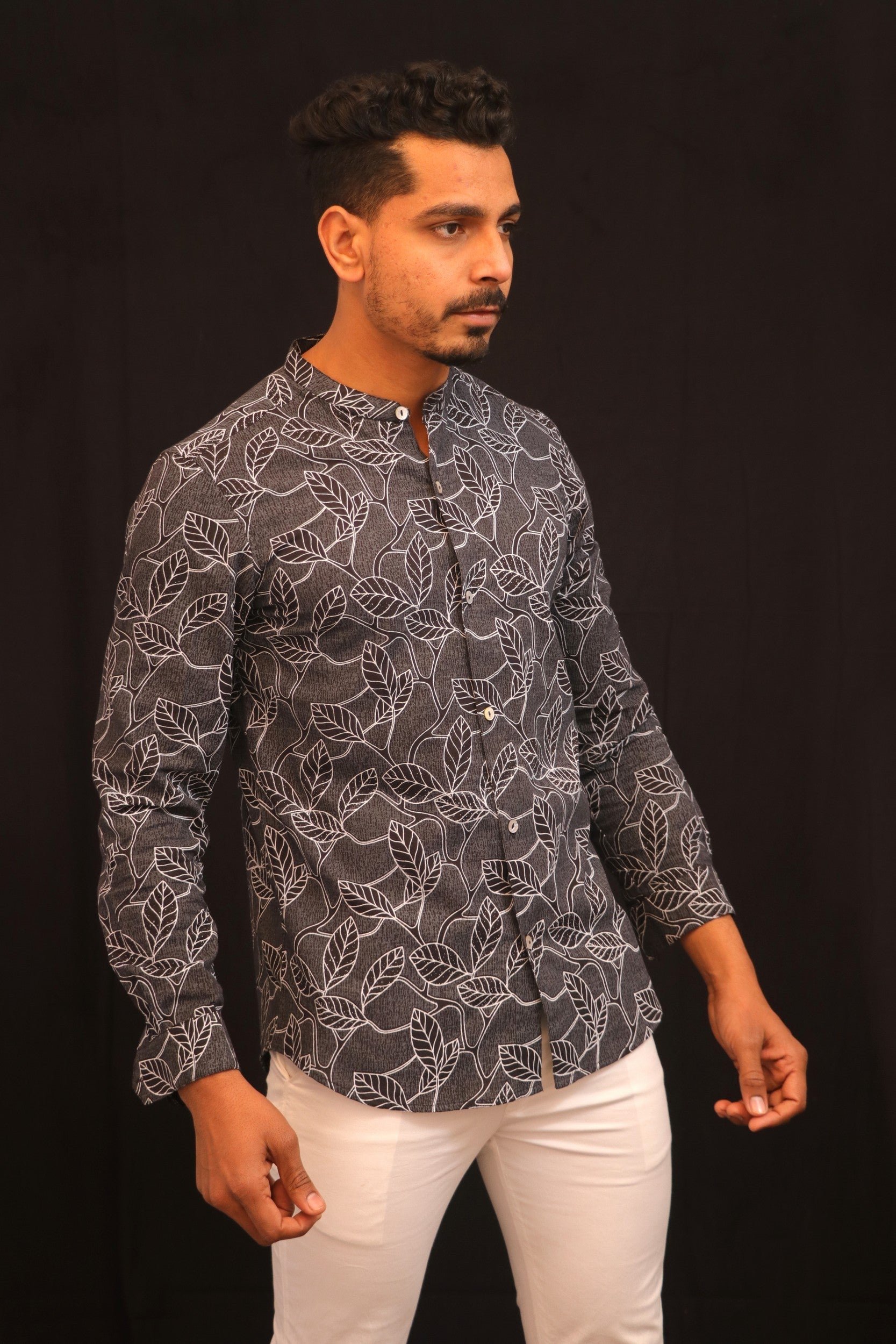 PRINTED SLIM FIT SHIRT