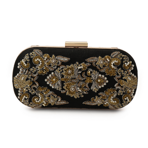 Ravizza black clutch