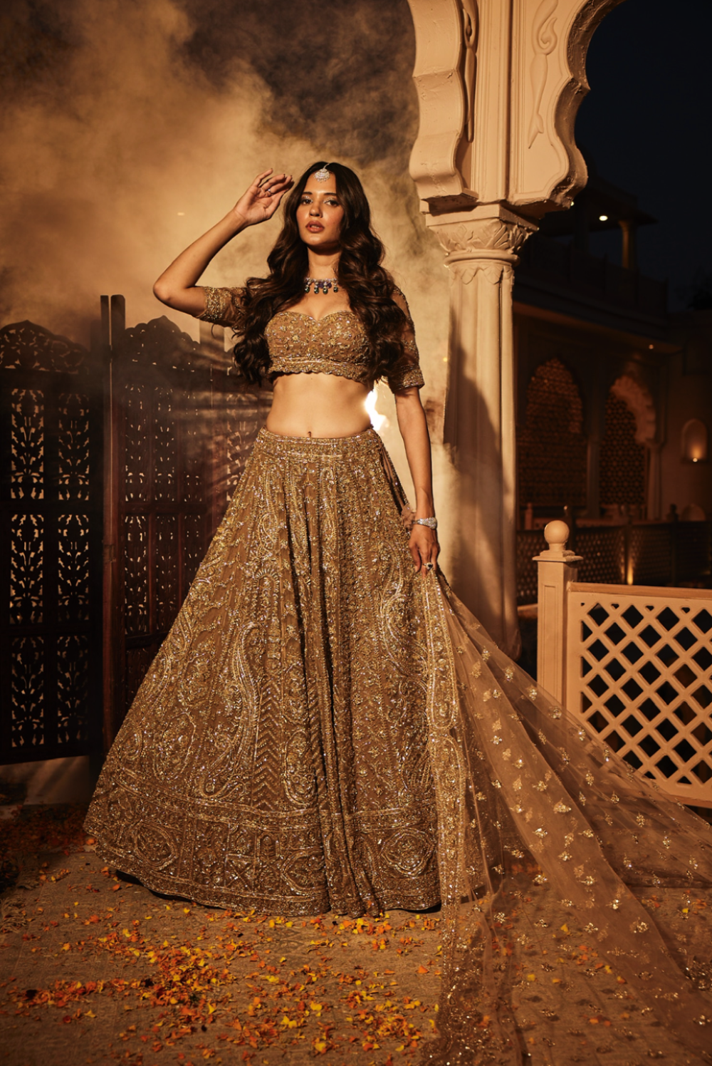 GOLDEN PAISLEY LEHNGA