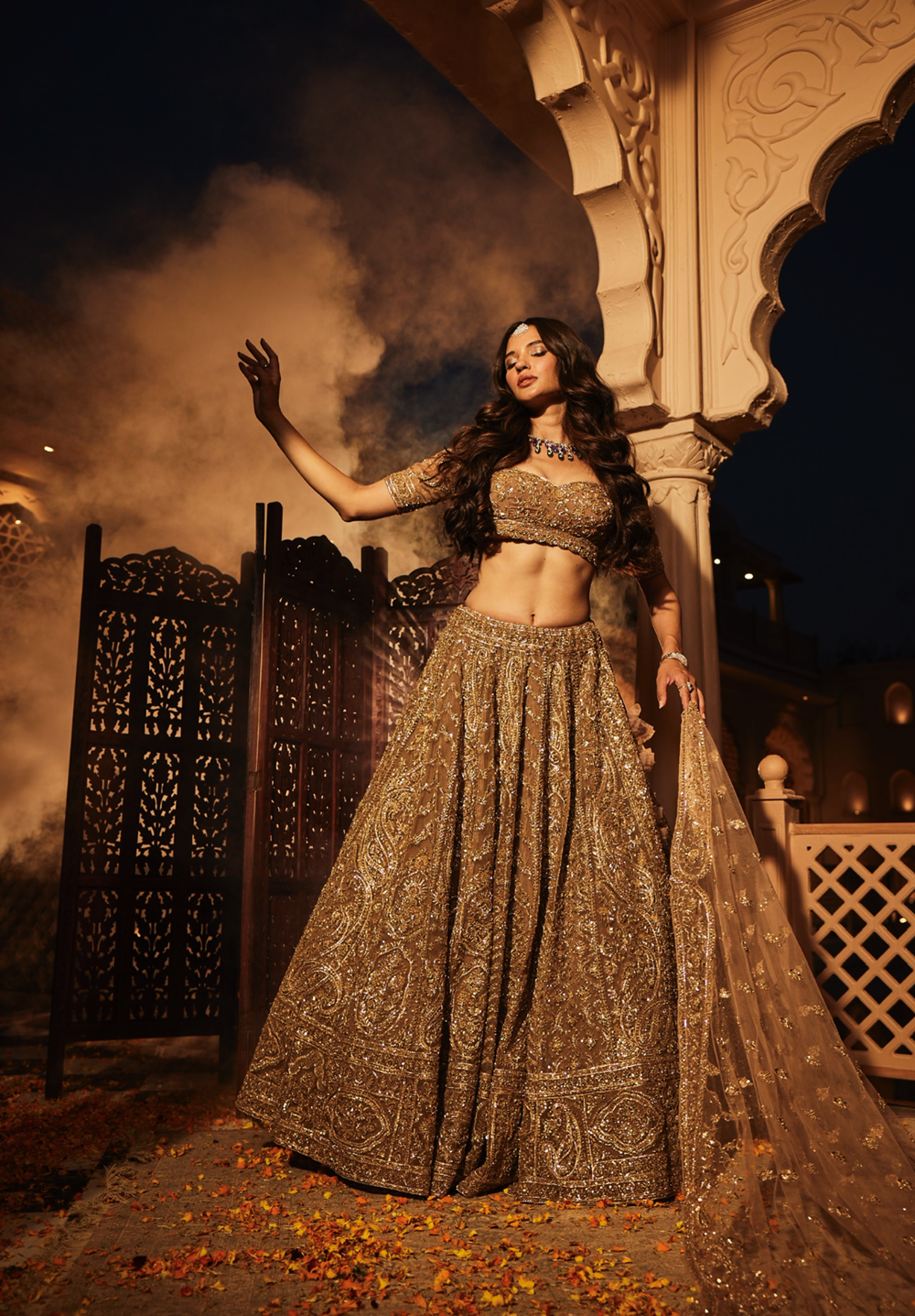 GOLDEN PAISLEY LEHNGA