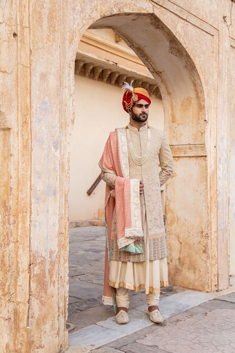 Ivory embroidered sherwani