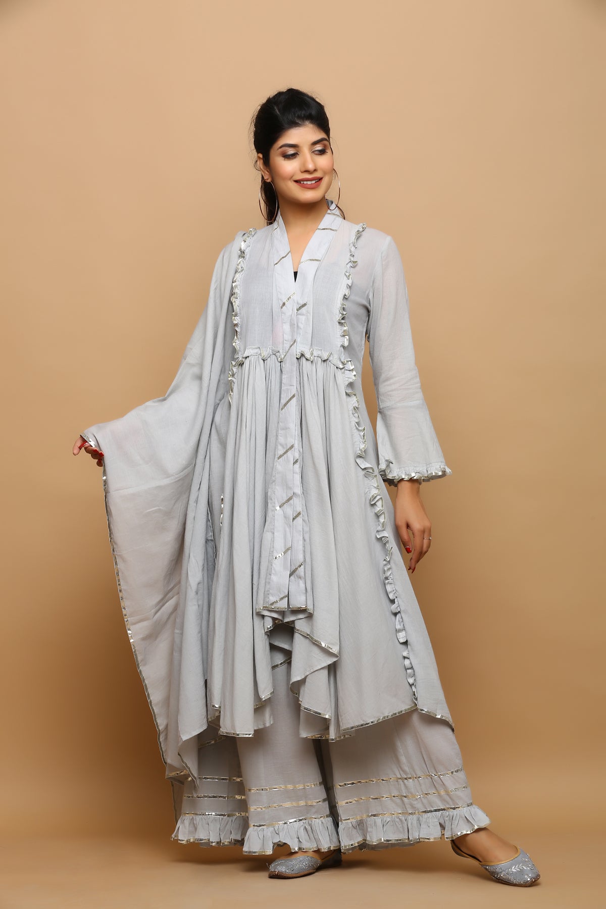 Gathered kurta with inner and palzzo