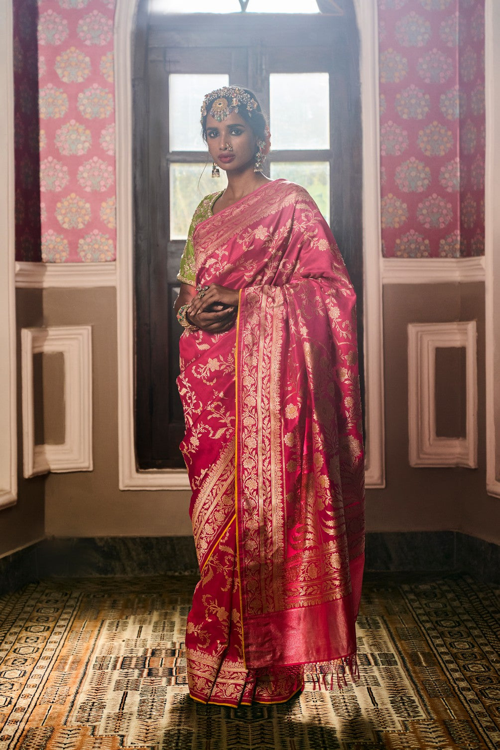 Jaal Manjari' Rani Jangla Zari Pure Silk Benarasi Handloom Sari