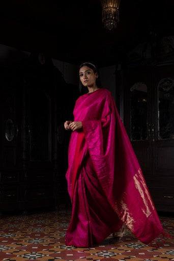 Akriti' Rani Tanchoi Zari Pure Silk Benarasi Handloom Sari