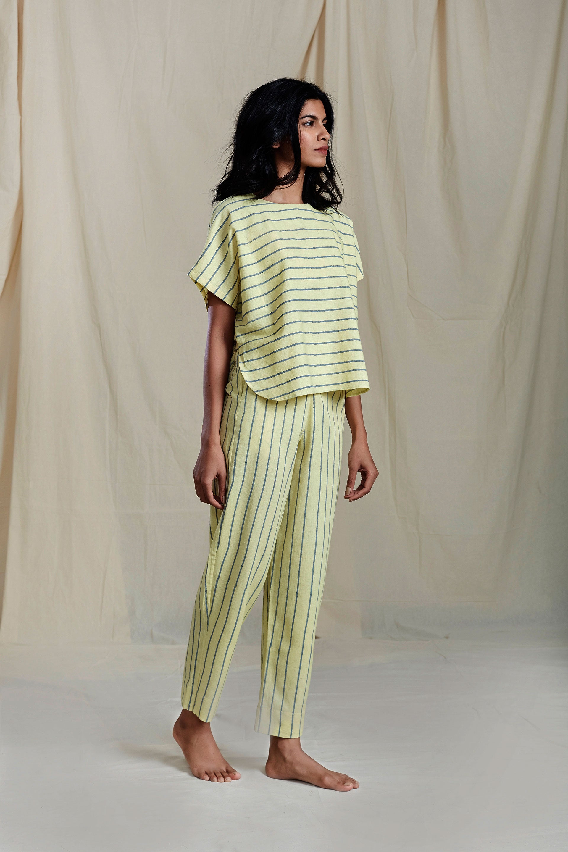 YELLOW SE THIN STRIPE PANTS