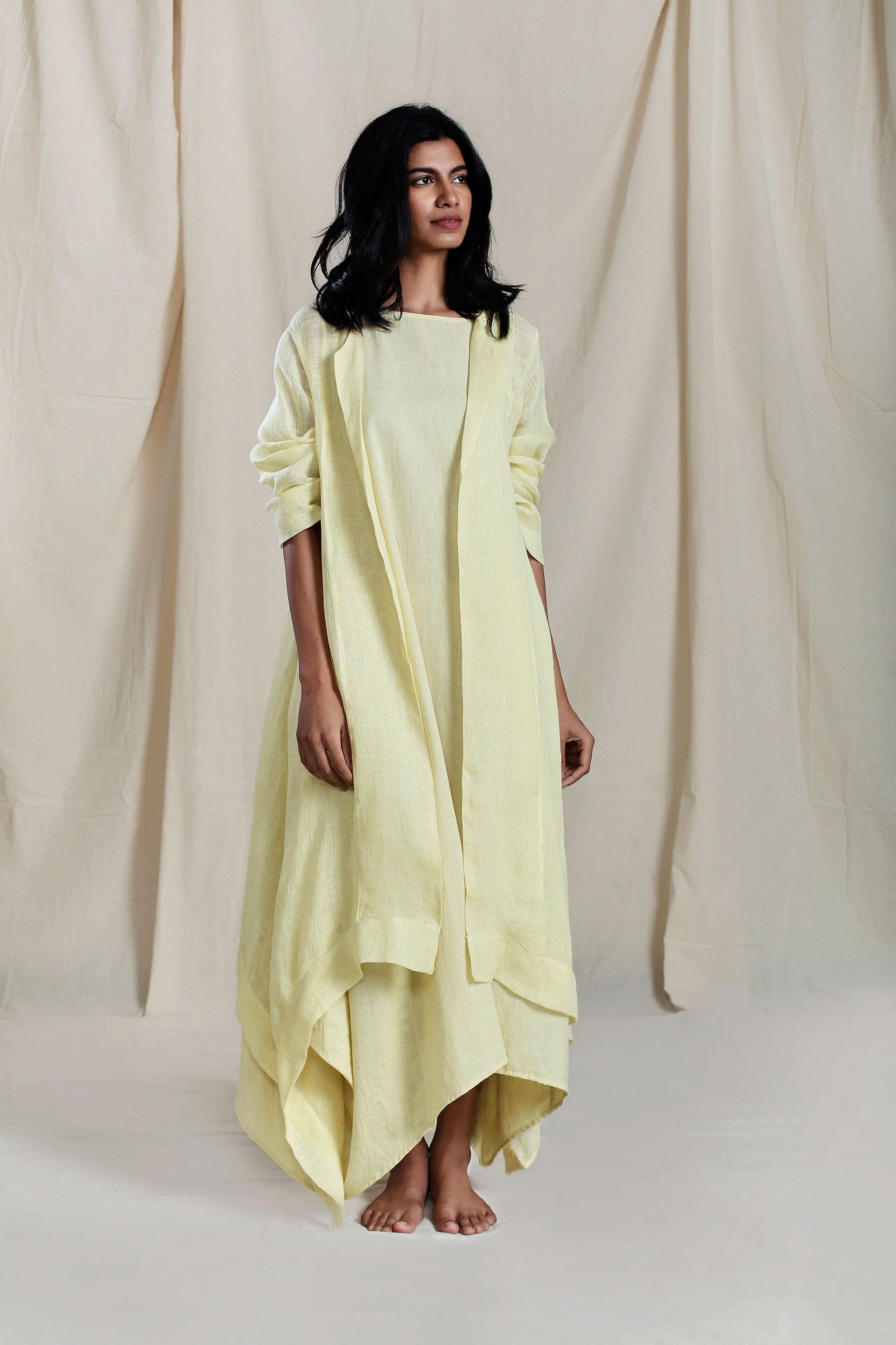 YELLOW TRENCH KOZA AAKAAR