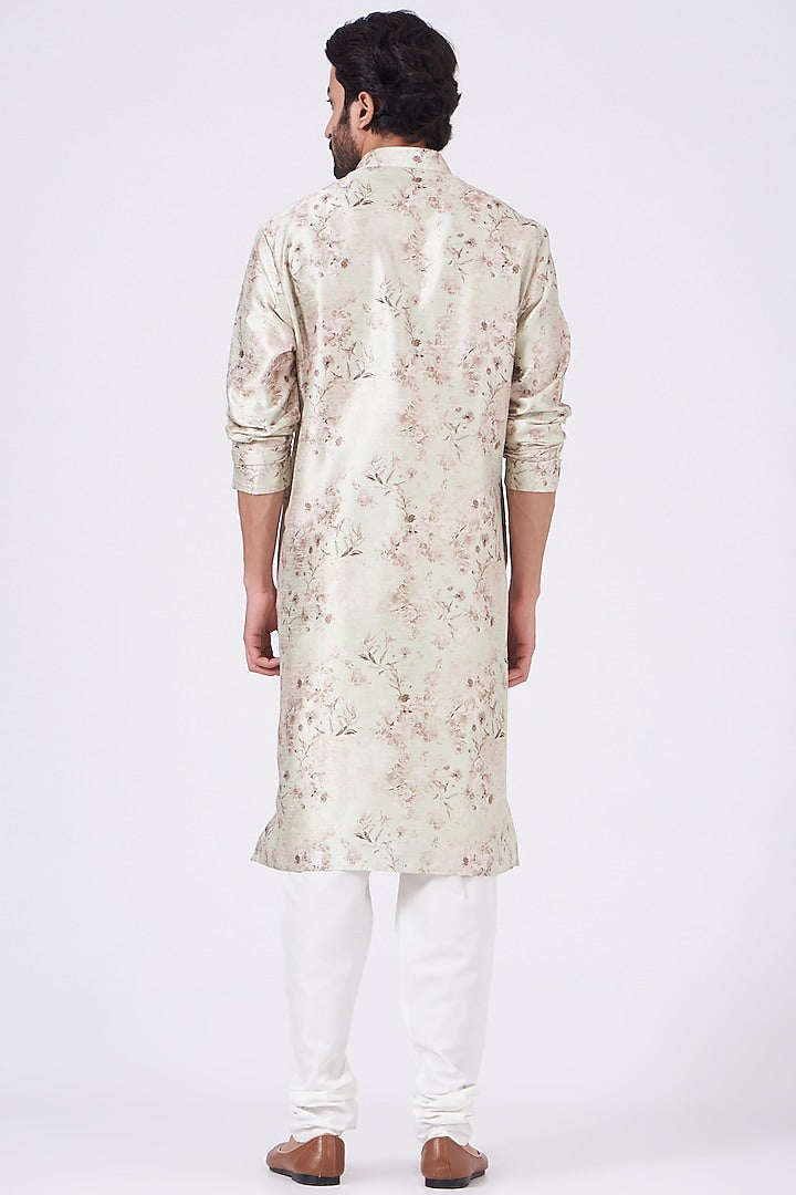 pista green kurta for men