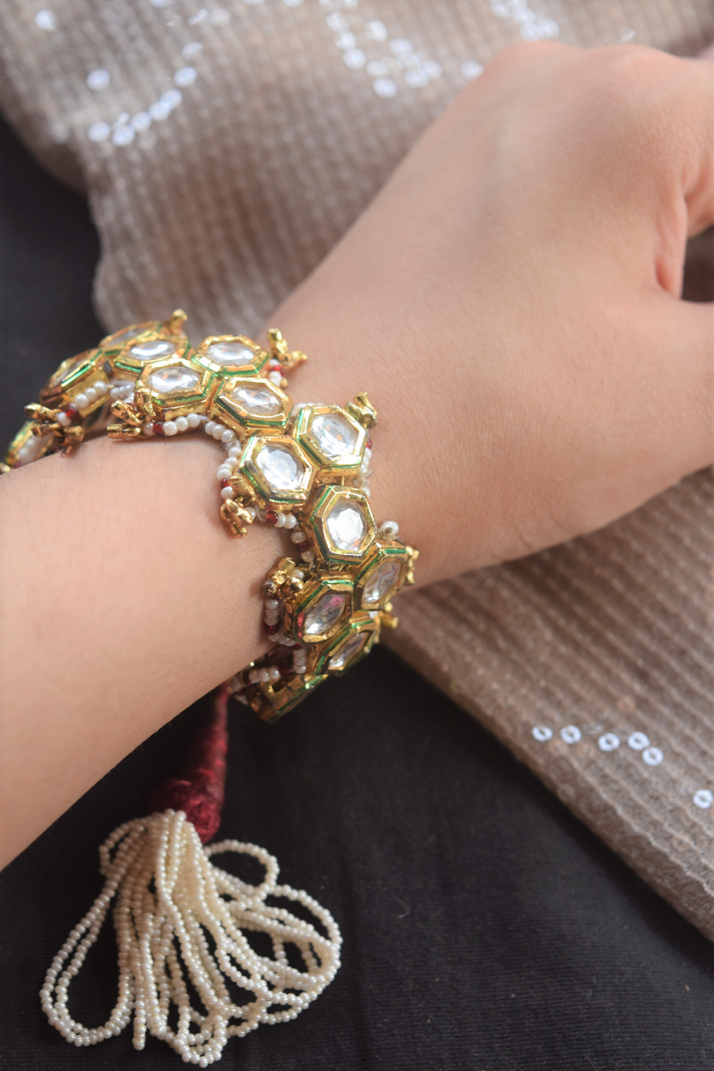 Red honeycomb pochi bracelet