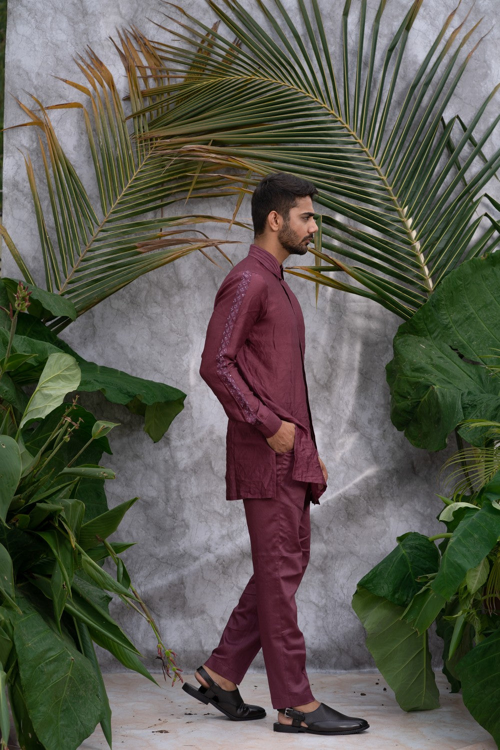 embroidered kurta for men